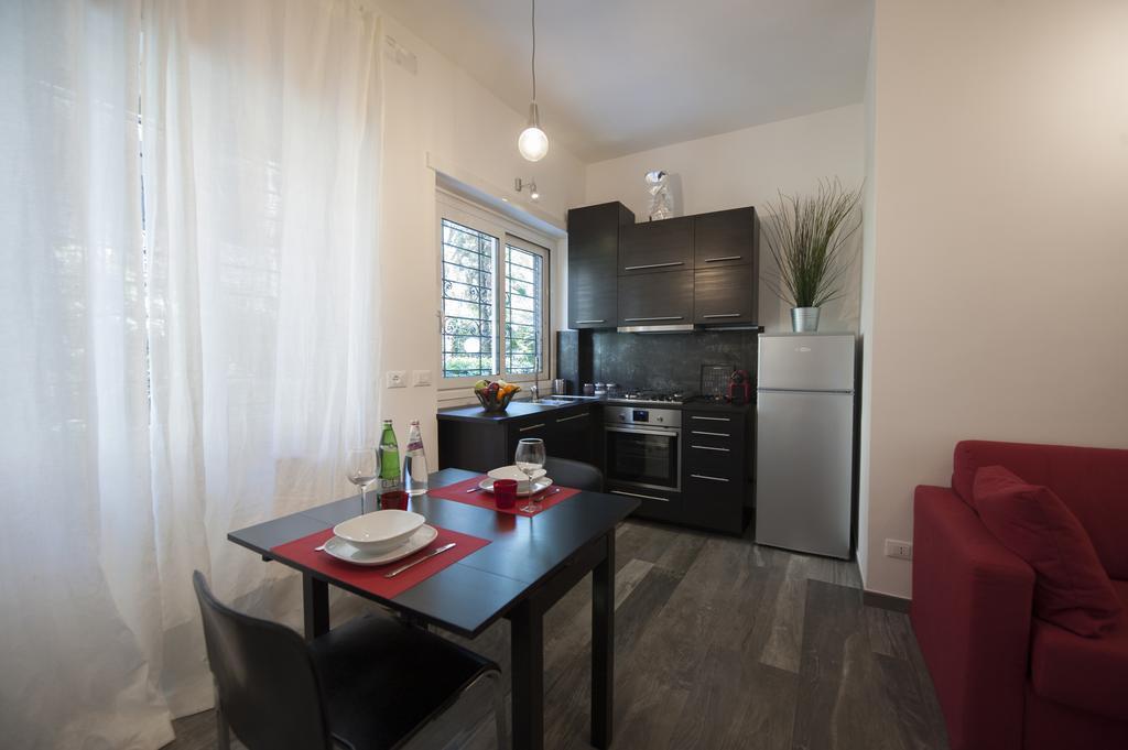 Porta Latina Suite - Private Apartment Rome's Center Exterior foto